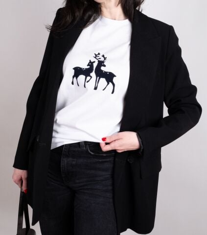 %100 Ege Pamuğu Taş Baskı | Beyaz Geyik Desenli Unisex Oversize Tişört