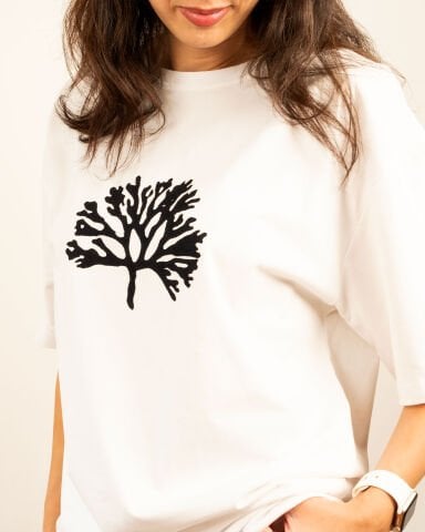 %100 Ege Pamuğu Taş Baskı | Beyaz Renk Hayat Ağacı Desenli Unisex Oversize Tişört