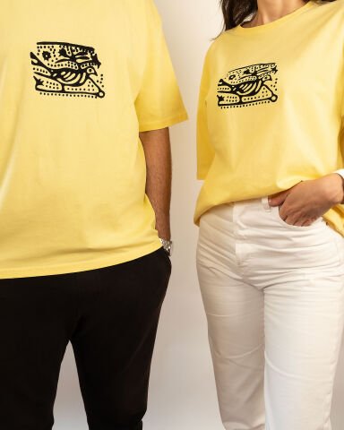 %100 Ege Pamuğu Taş Baskı | Sarı Keklik Desenli Unisex Oversize Tişört