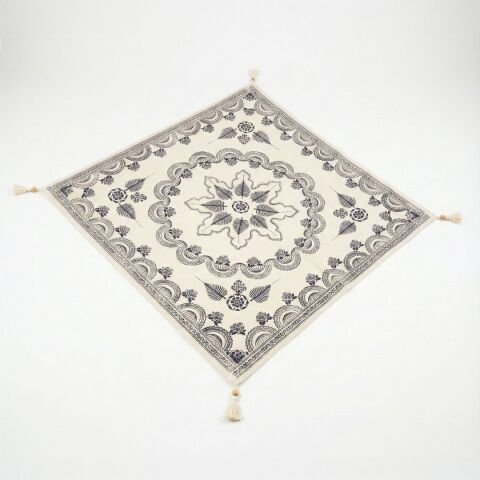 %100 El İşçiliği Kastamonu Taş Baskı Masa Örtüsü 150x150 Cm