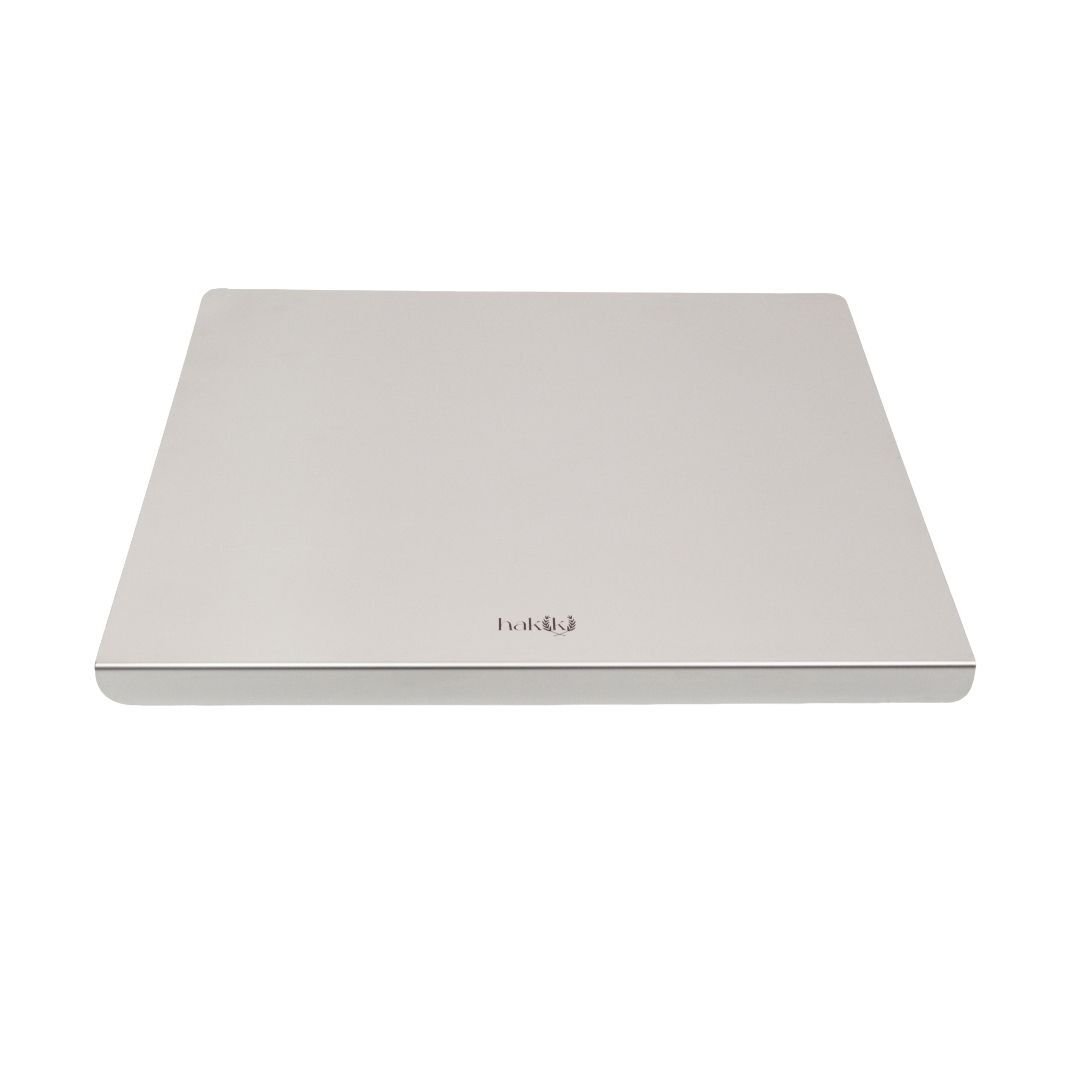 Hakiki Antibakteriyel 1,5 Mm Kalınlığında Çelik Kesme Tahtası 50x60 Cm