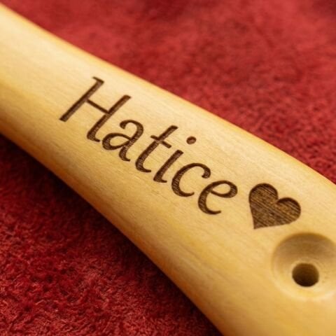 Kişiye Özel Saplı ve Geniş Dilli Şimşir Tarak Seti | El Yapımı Premium